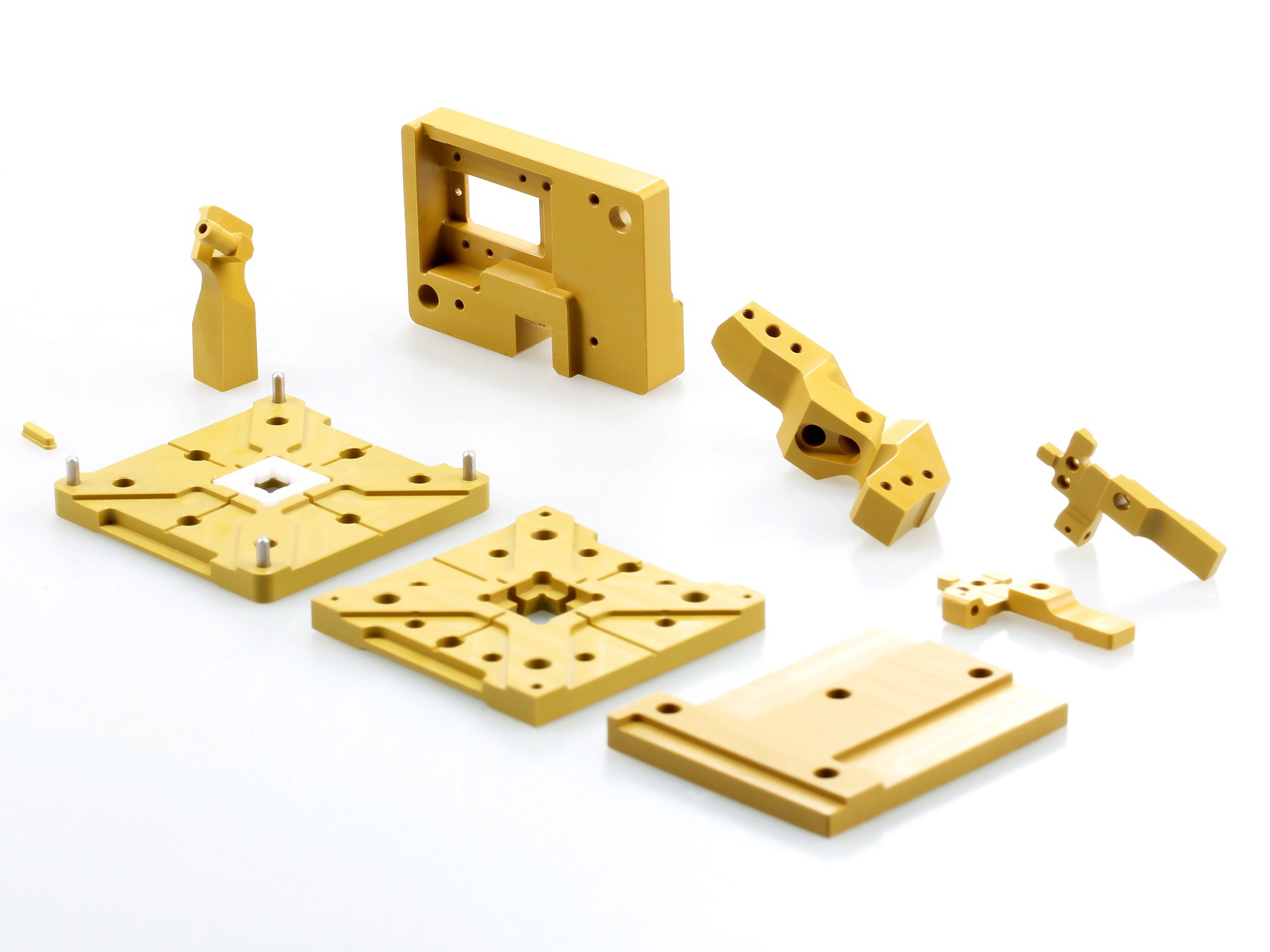 Advantages of Plastic Injection Molding Service